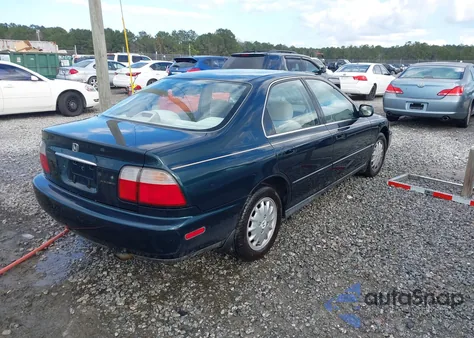 1996 Honda Accord Ex/Ex-R z USA, uszkodzony, nr VIN 1HGCD5658TA057483